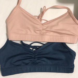 Bundle of 2 x-small alo yoga sports bras